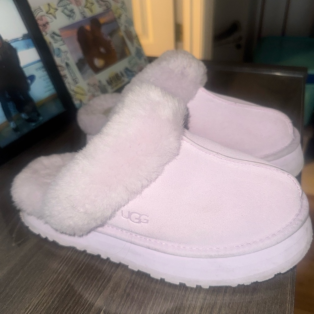 UGG light purple Fluffy Platform Slippers